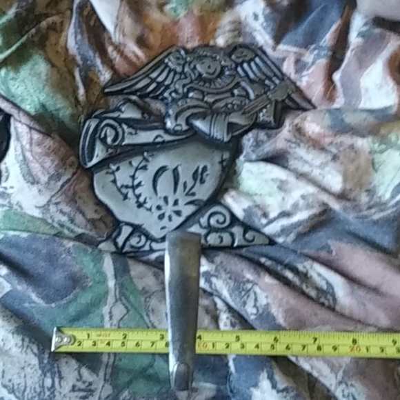 Stocking holders - Picture 5 of 5